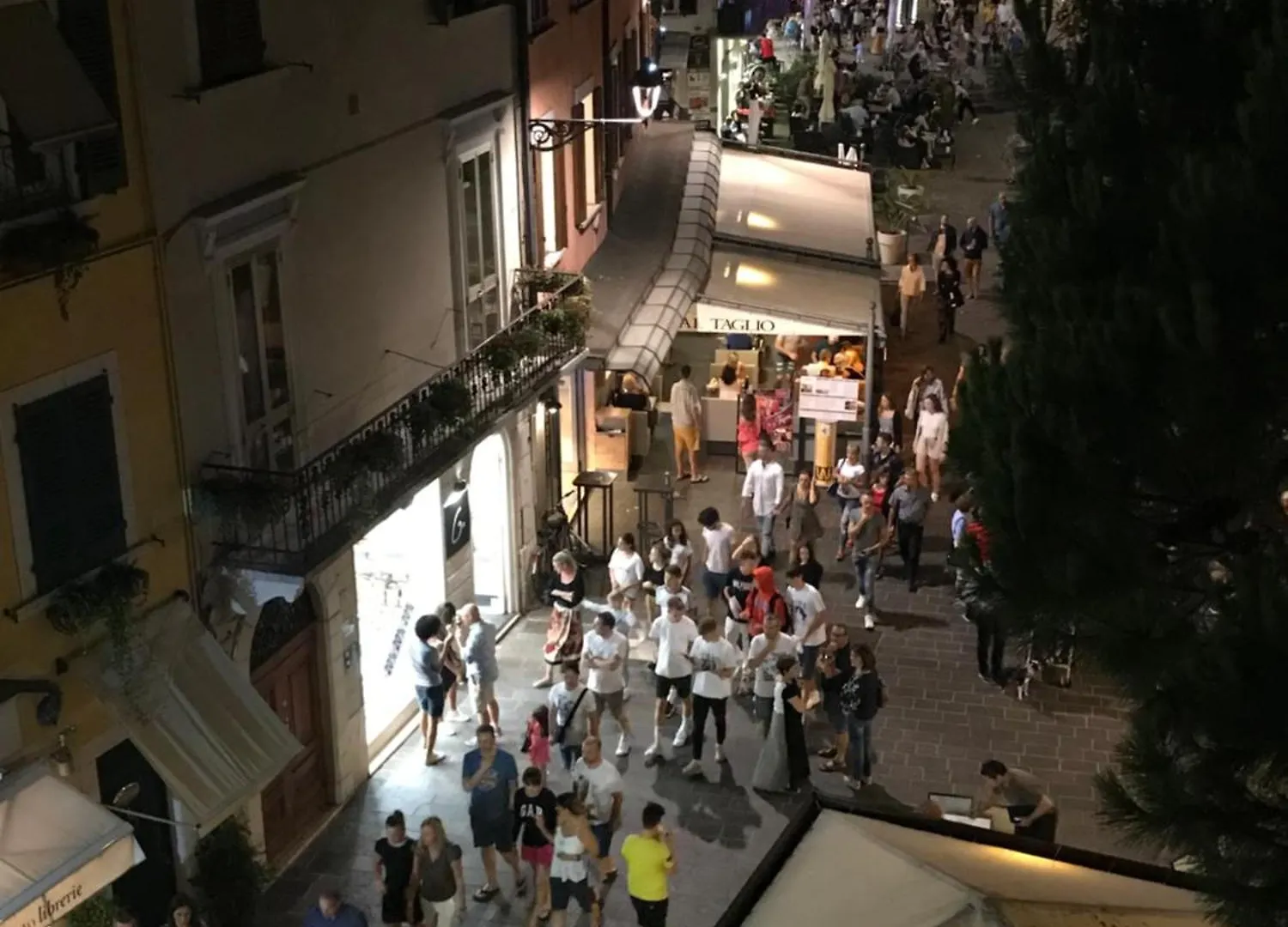 Nido Tra Castello E Lago Desenzano del Garda Italy